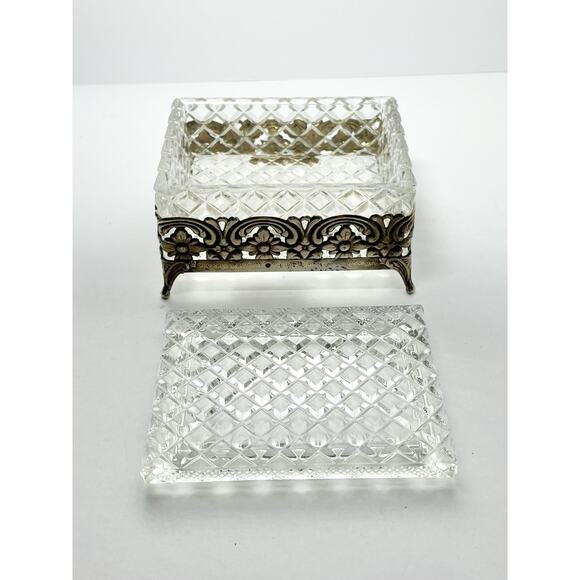 1970s Vintage Gold Tone Glass Floral Casket Vanity Jewelry Trinket Box 4 1/2” - Picture 4 of 9